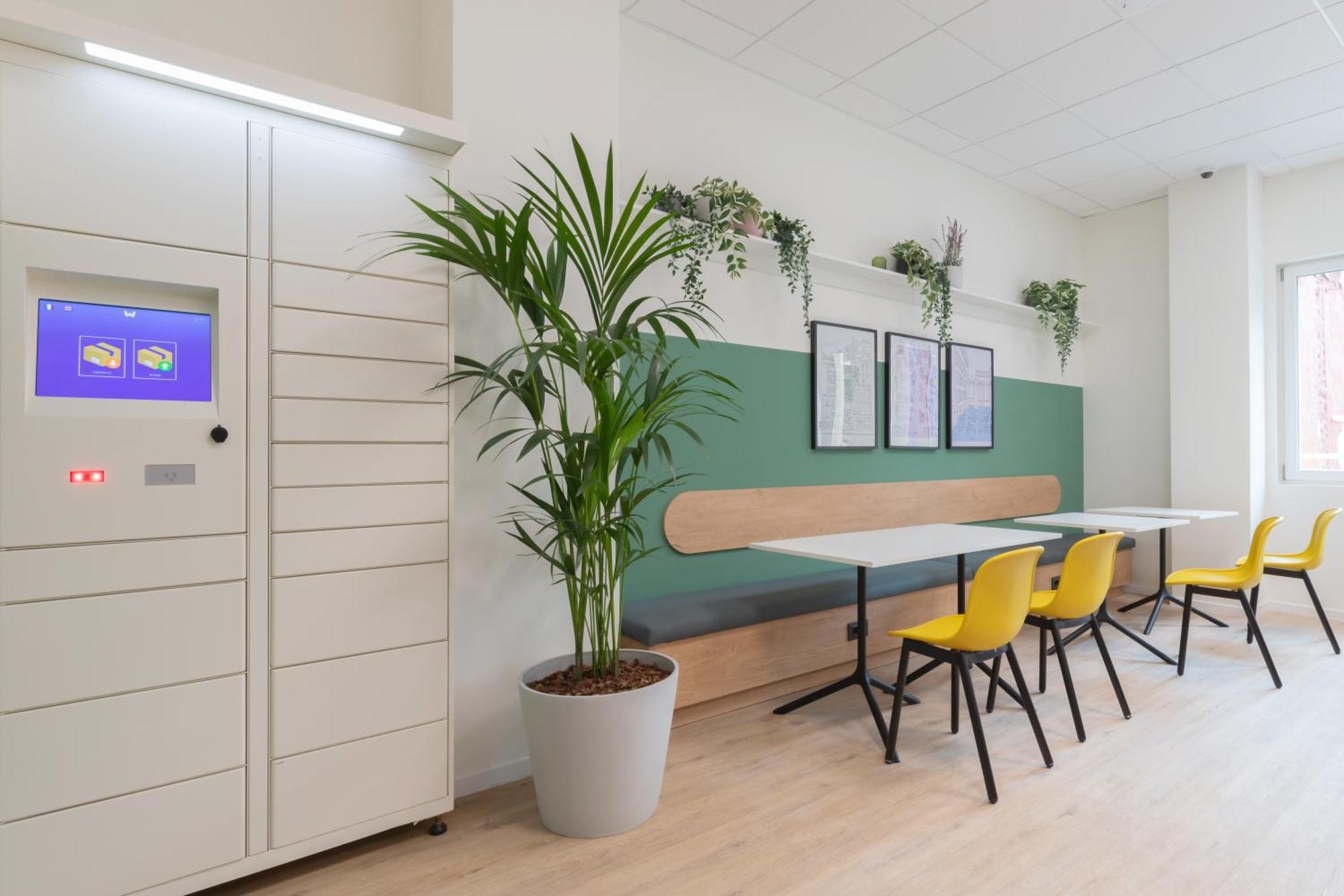Well-Located Campus Rooms Near City Park Милан Экстерьер фото