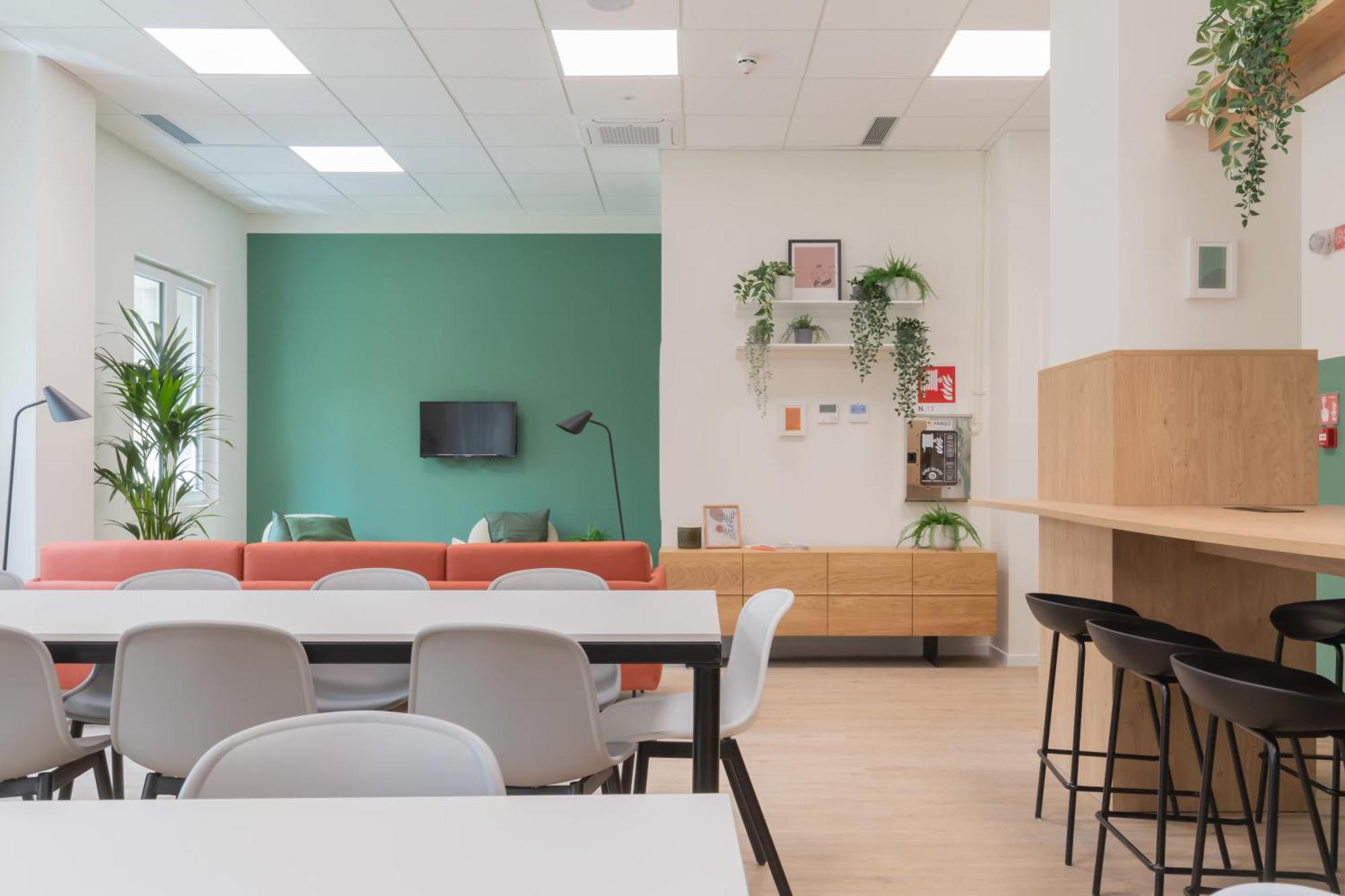 Well-Located Campus Rooms Near City Park Милан Экстерьер фото