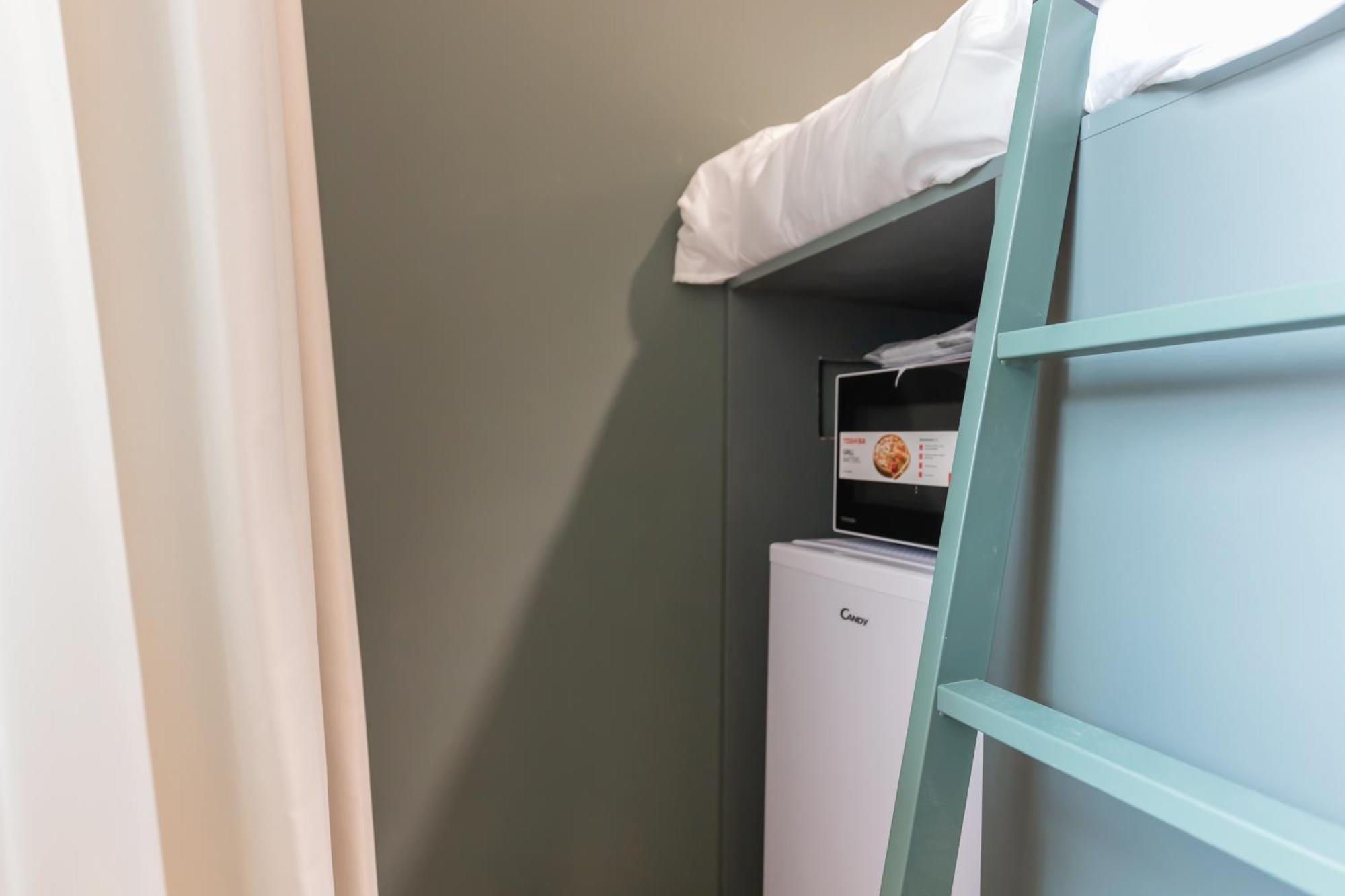 Well-Located Campus Rooms Near City Park Милан Экстерьер фото